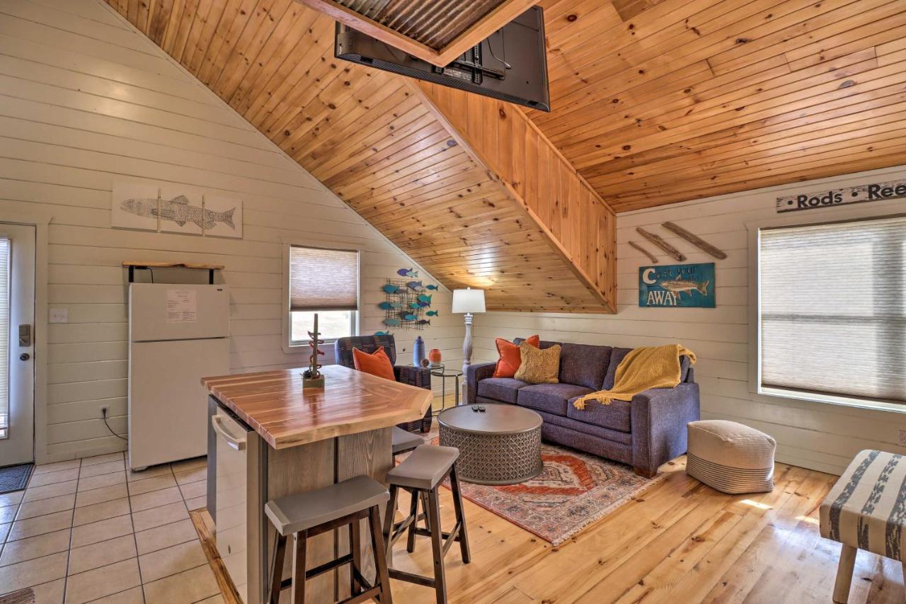 Pet-Friendly Studio With Loft And Mountain Views! Kültér fotó