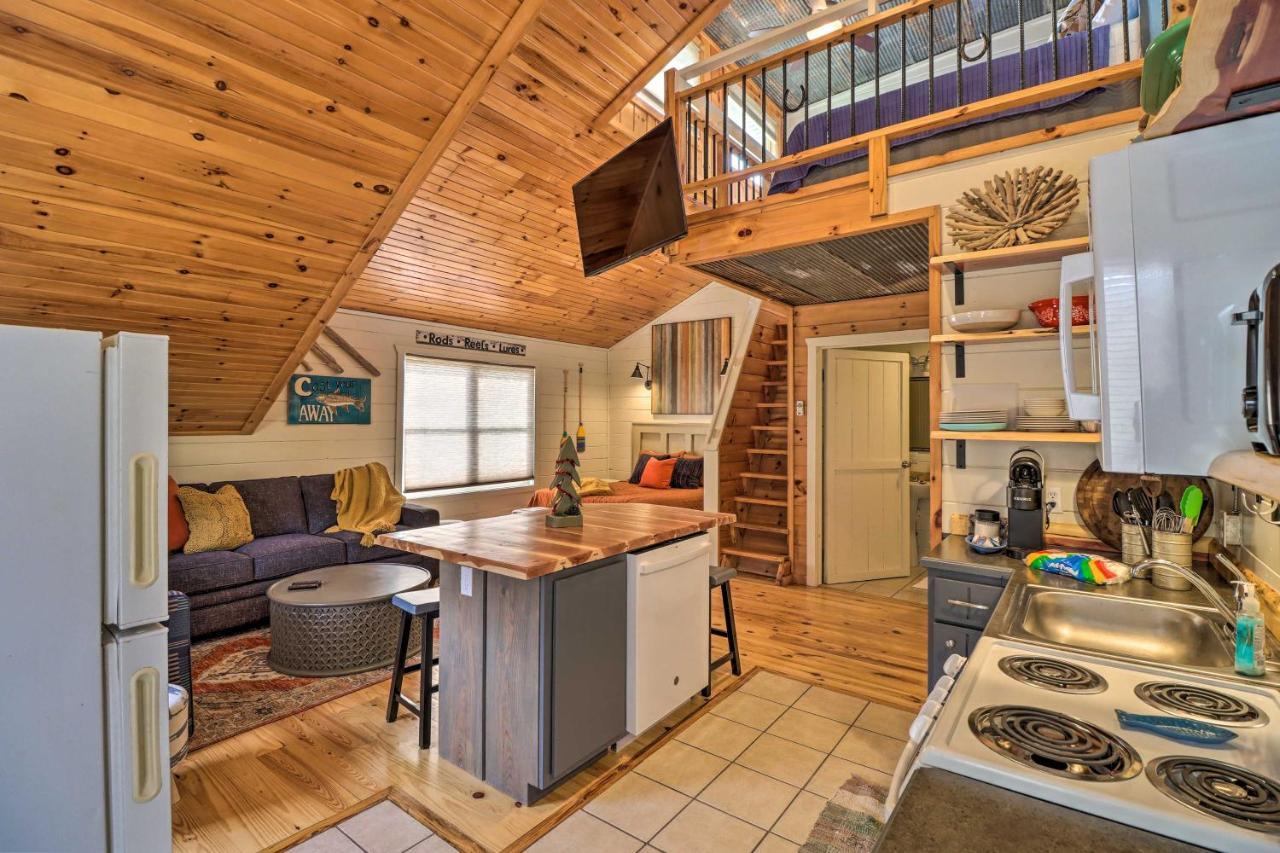Pet-Friendly Studio With Loft And Mountain Views! Kültér fotó