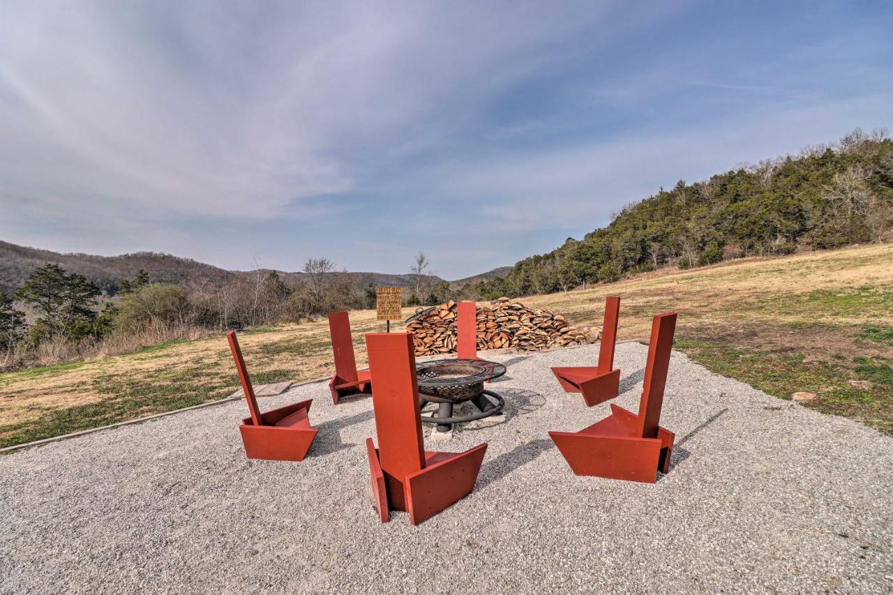 Pet-Friendly Studio With Loft And Mountain Views! Kültér fotó