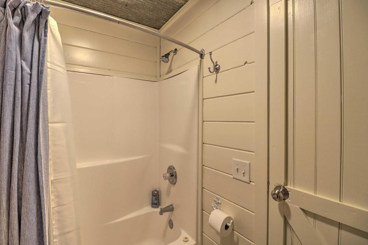 Pet-Friendly Studio With Loft And Mountain Views! Kültér fotó