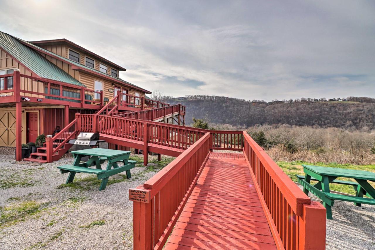 Pet-Friendly Studio With Loft And Mountain Views! Kültér fotó